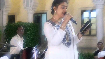 TIna Kamal Singing Pagale Veneela Song | tinaa kamal live