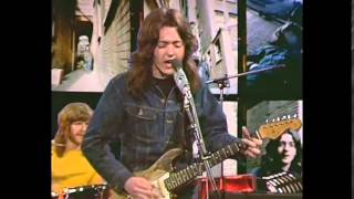 Video-Miniaturansicht von „Rory Gallagher ~ ''A Million Miles Away'' & ''Livin' Like A Trucker'' 1973“