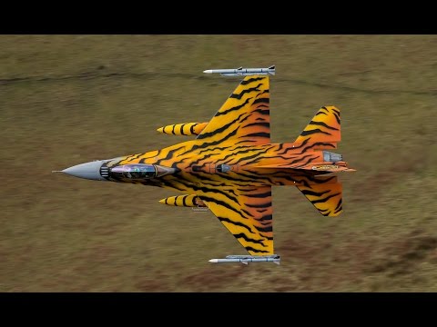 F16 Tiger Belgium plane Mach Loop.