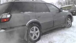 Subaru Outback BHE лезет в горку с места