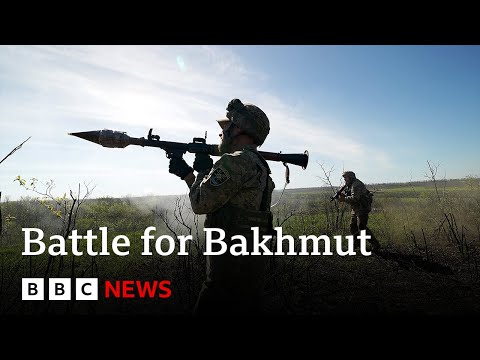 Russia and Ukraine's fight for the last streets of Bakhmut - BBC News