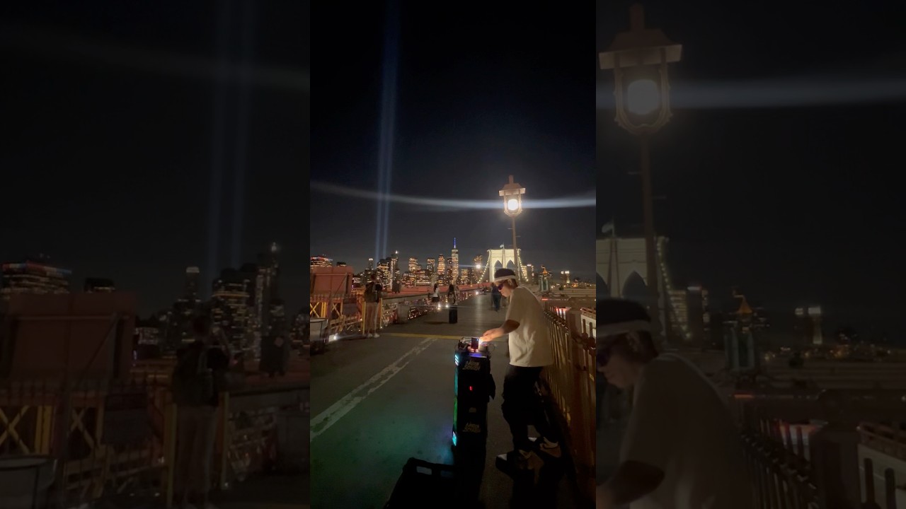 Scratching on 9/11 at Brooklyn Bridge 🌉