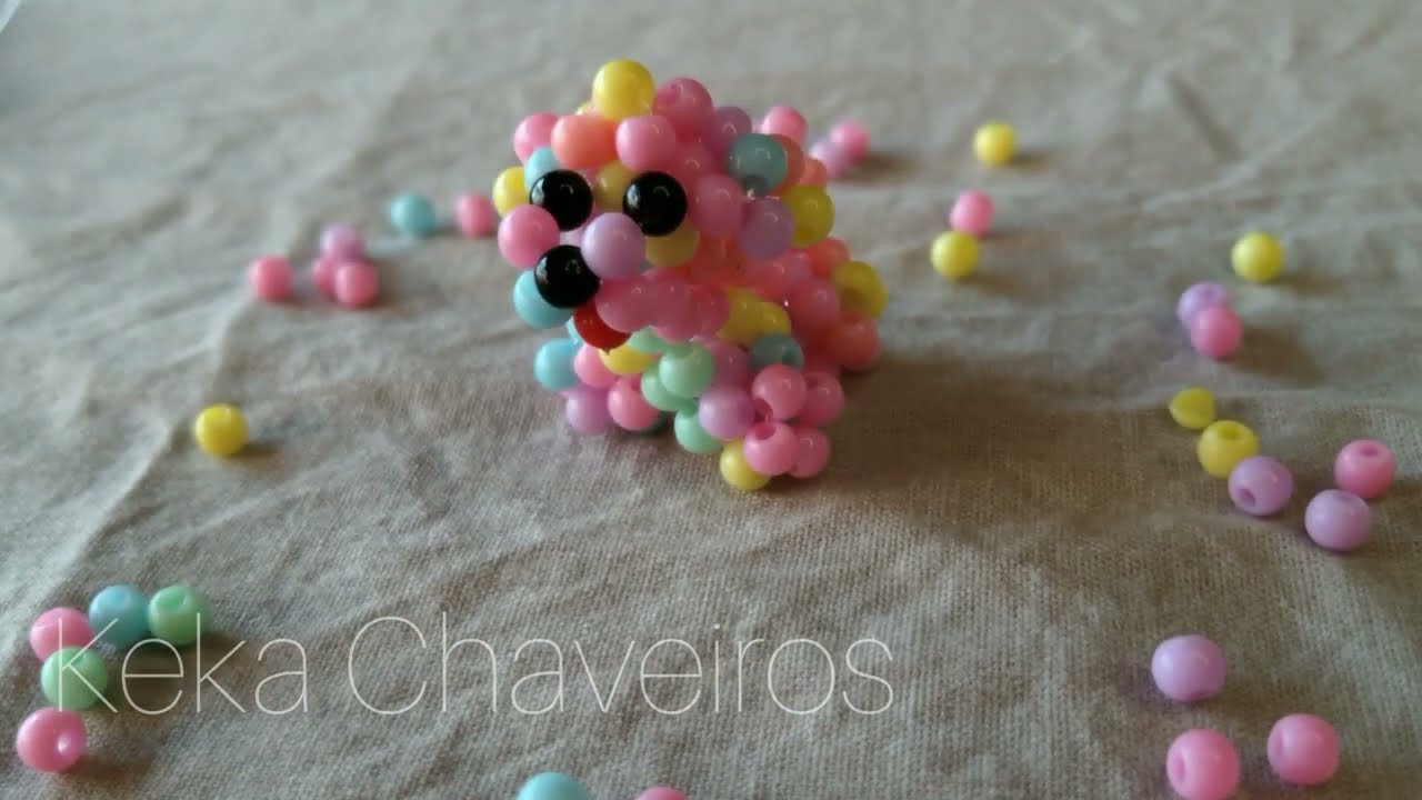 CHAVEIRO CACHORRINHO EM MIÇANGA - CARNAVAL, Simples e prático! #chaveiro #carnaval #miçangas #arte