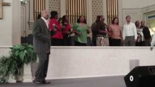 " He's Good (Greater New Light Sanctuary Choir)