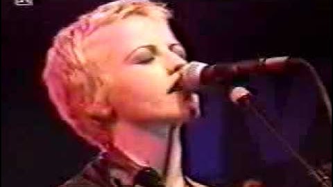 The Cranberries - Waltzing Back 