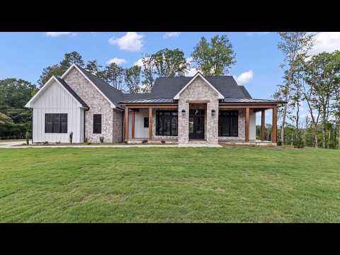 765 Golf Course Rd, Pilot Mountain, NC home video tour