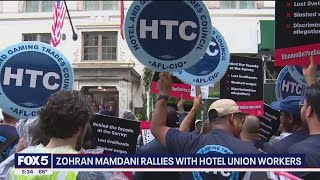Download Lagu Mamdani campaigns with hotel union workers in NYC MP3 Download Lagu Mamdani campaigns with hotel union workers in NYC MP3