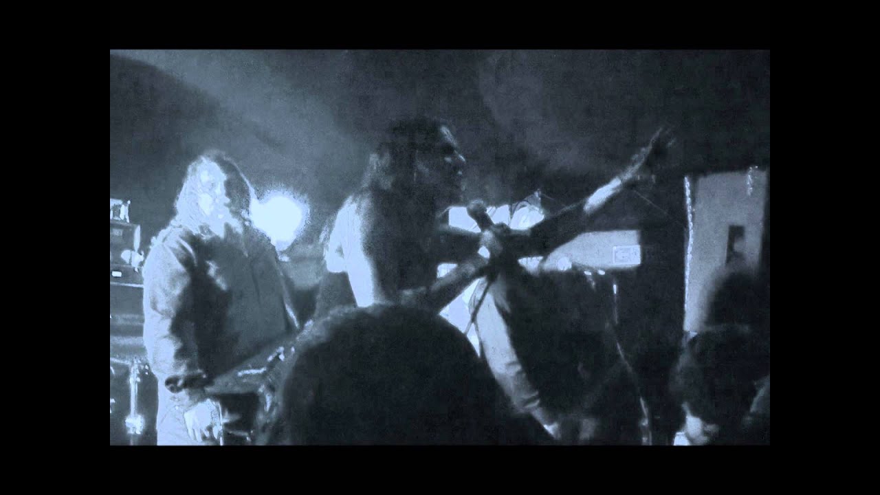 The Amenta 'Junky' Live @ White Rabbit, Plymouth - 2011.06.26 - YouTube