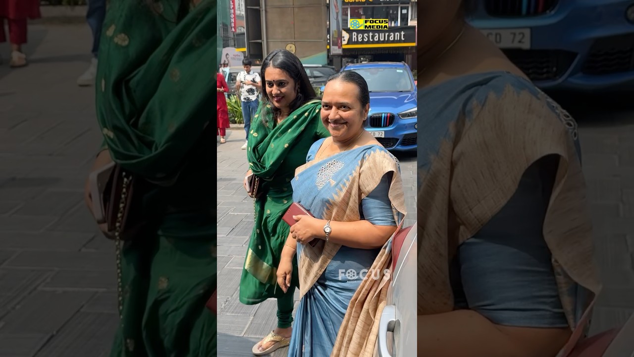 ആദ്യമായി 23 വർഷങ്ങൾക്ക് ശേഷം ചാക്കോച്ഛന്റെ അമ്മ മോന്റെ പടം കാണാൻ വന്നപ്പോ! Kunchacko boban family