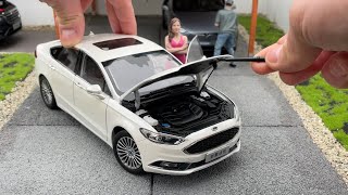 1:18 Ford Mondeo Titanium EcoBoost 2017, Frozen white - Paudi [Unboxing]