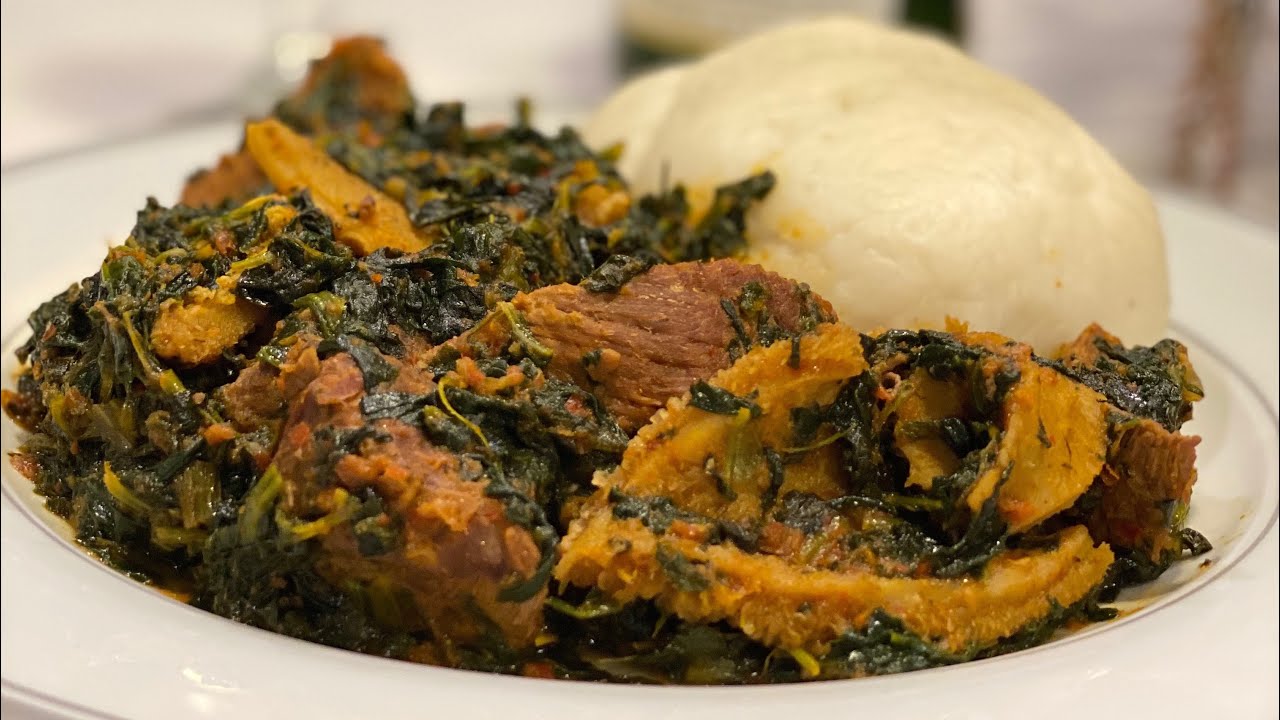 How to make èfo rirò. Nigeria’s vegetable soup YouTube