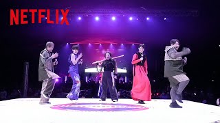 「炎の聖書」を熱唱！竹刀を振り回して大暴れ!? | 極悪女王 | Netflix Japan