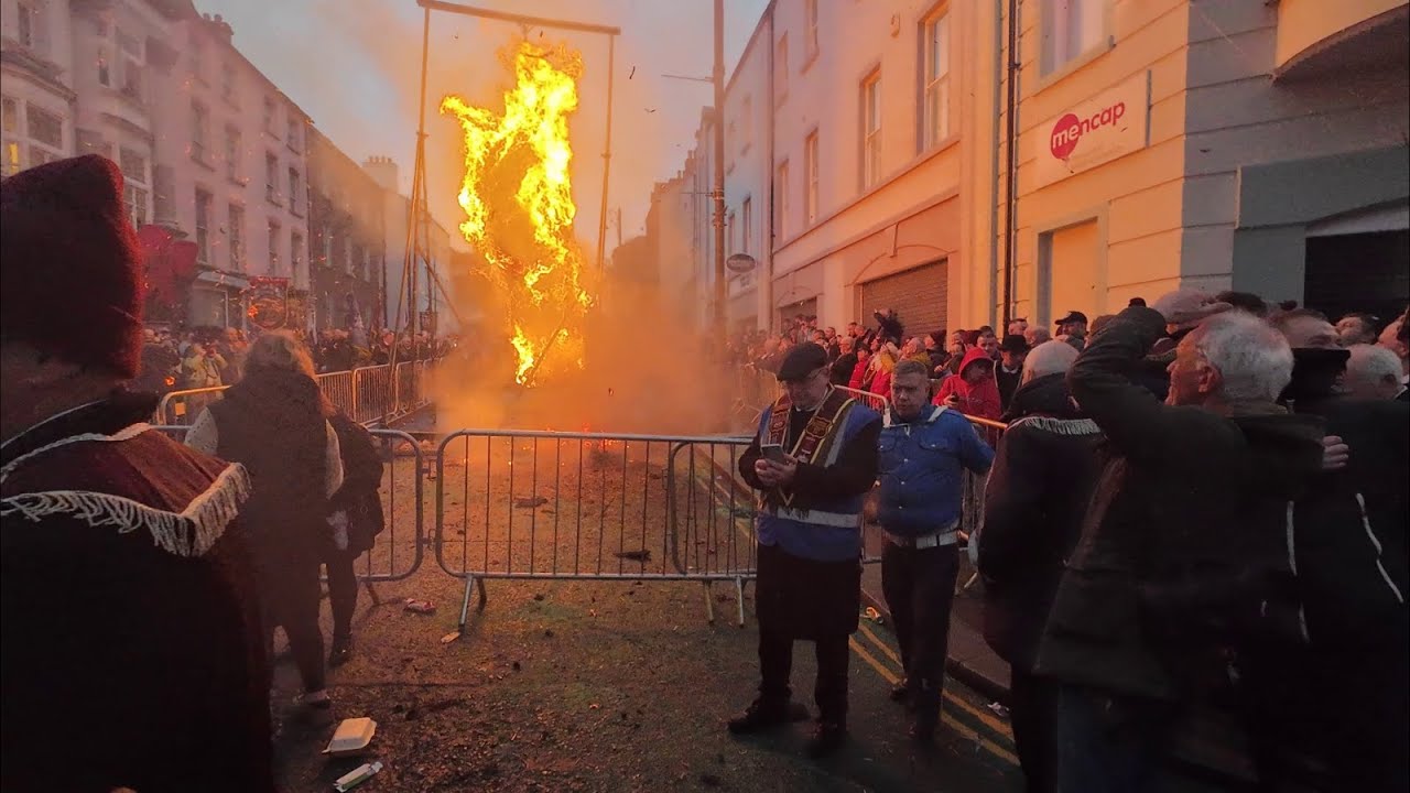 The Burning of Lundy, Main & return Parades - Apprentice Boys of Derry, 337th Shutting of the Gates.