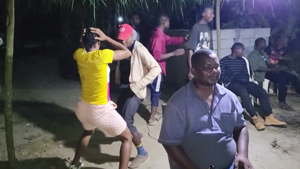 Pascalito Le Geni bikutsi birthday demo veiller 