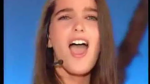 Alessia Merz    non  la rai    Amore bello