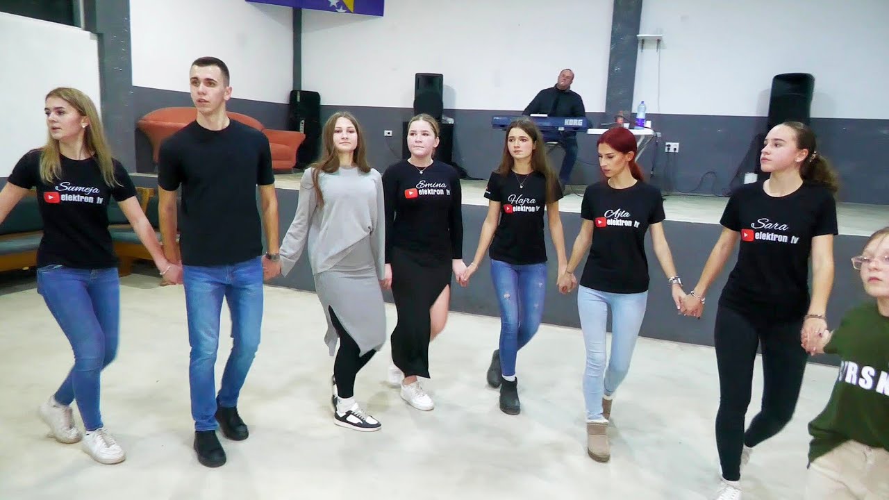 Veselo uz kolo i u novoj godini! Igranka Liplje kod Zvornika