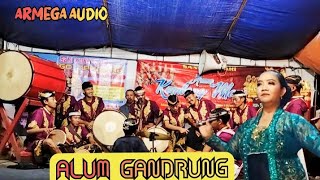 ALUM GANDRUNG VOC Devi  COVER - KUNTULAN SINGO TERBANG CERMEAN - LIVE GARIT 2024