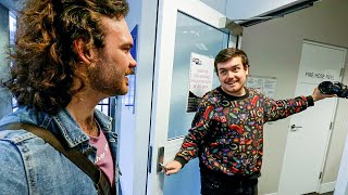 a daily vlogger vlogging a vlogger while hes vlogging
okay i know the title is whacky but hear me out: sam started vlogging again, so he started vlogging me but i was already vlogging, so we both ended up vlogging at the same time? make sense? so i was vlogging his vlogging while he was vlogging me vlogging him.
right? sick
on https://instagram.com/thefrankmenken
on https://twitter.com/thefrankmenken
whats up! my names frank (sounds like dunk) menken, and Im a documentary filmmaker and content creator based in Brisbane, Australia!
heavily inspired by artists like Chris Do, Cody Wanner, Gary V, Casey Neistat, Van Neistat, Stanley Kubrick and Wes Anderson, im on a journey to improve my filmmaking skills 10x over the course of 365 days.
daily vlogs covering my life as a filmmaker, creative and person, all through the eyes of you, the viewer! by committing to creating every day, im both going to have a daily diary of 2022, while also having the opportunity each day to be a better filmmaker.
join me on my journey! whether youre a filmmaker, creative or just tagging along for the ride, im so happy your here.
new videos every day at 6am. a daily vlogger vlogging a vlogger while hes vlogging
