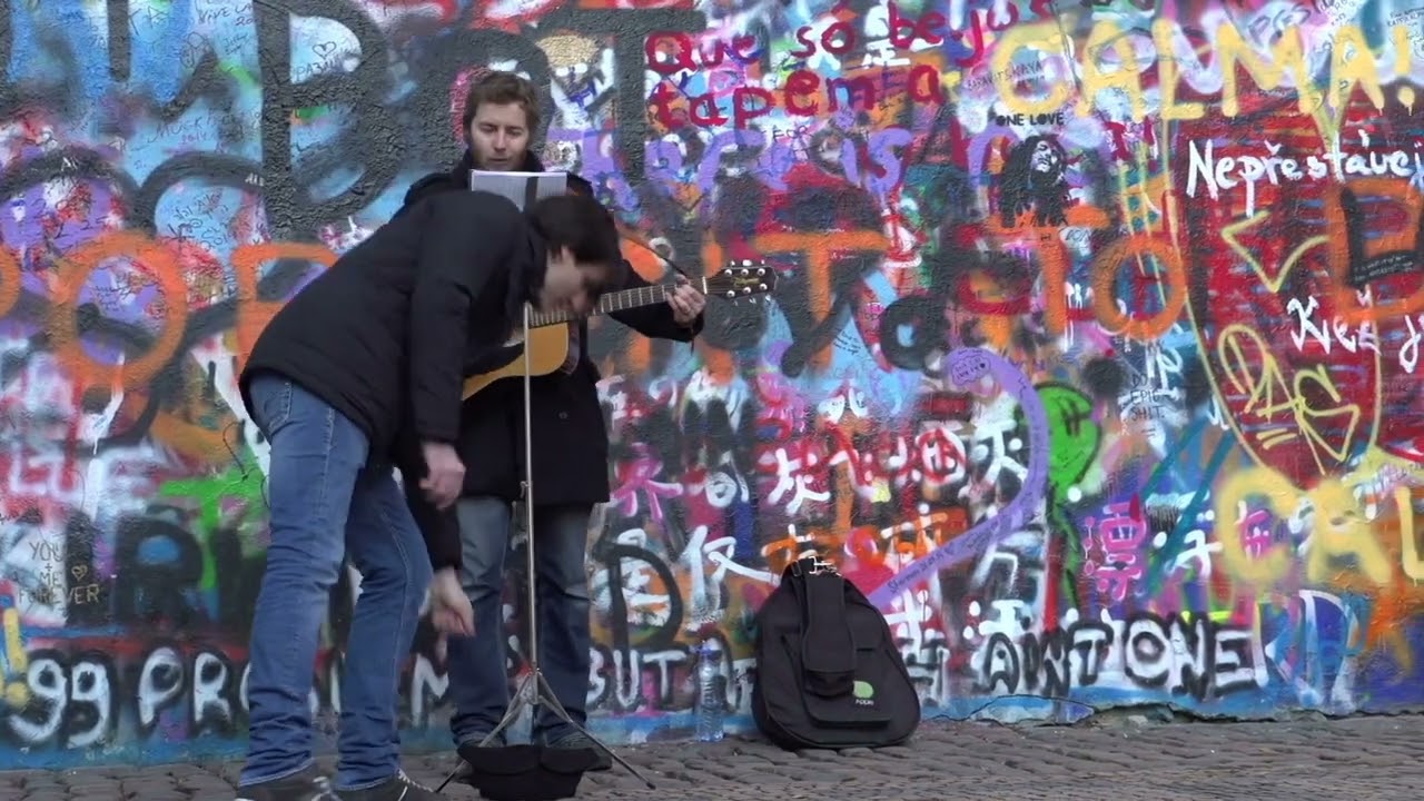 Meet India’s Generation Z；The New Idea of India；Biden will talk about student debt relief in Wiscons