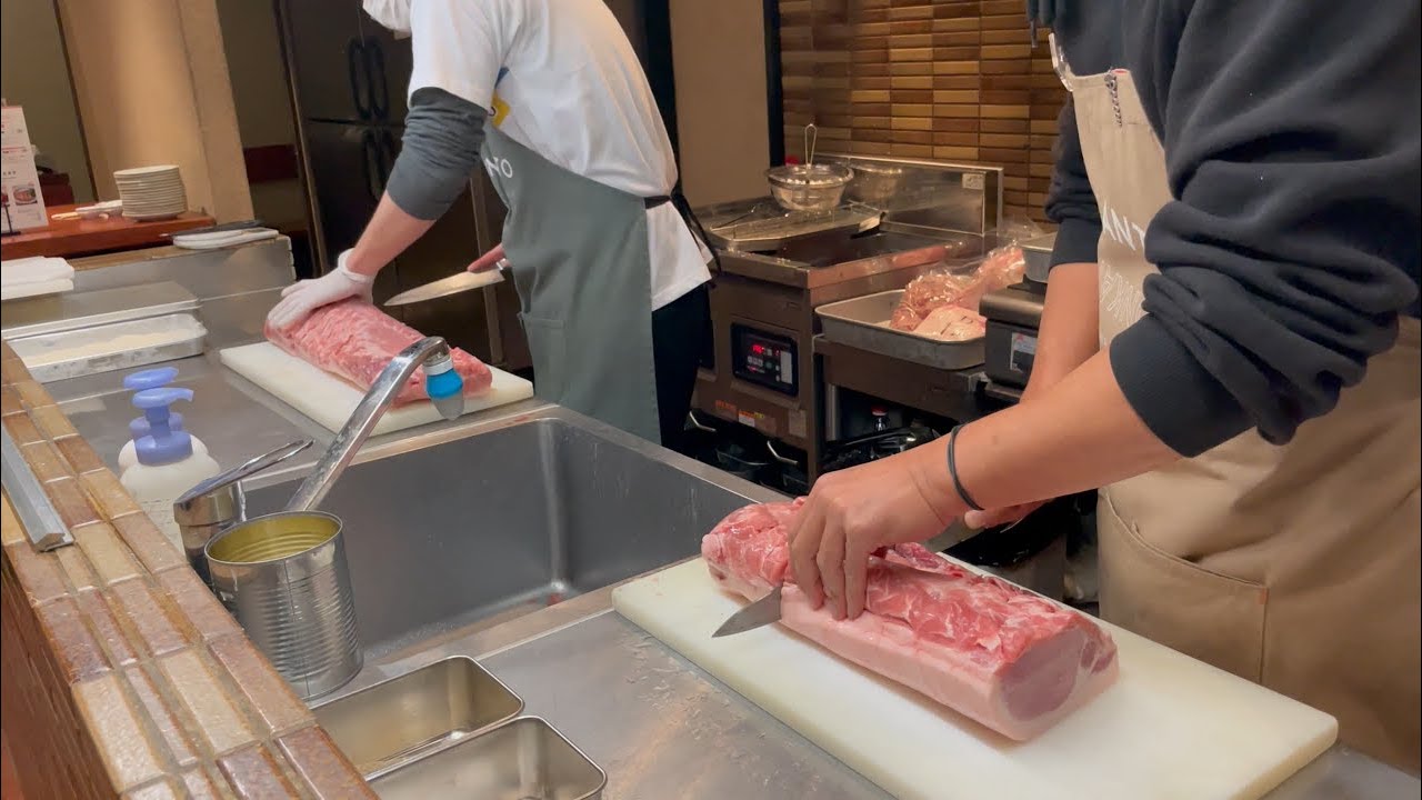 ⁣【とんかつ Pork cutlet】The fastest restaurant obtained a Michelin star. Tonkatsu