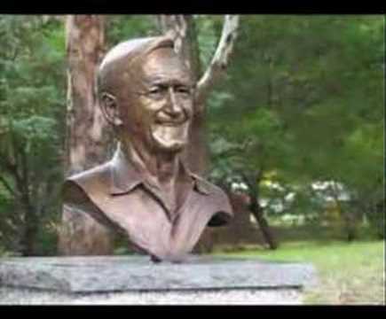 Barry Thornton Memorial Bust Unveiling, Tamworth 2008