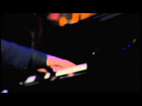 Francis Hime | Atrás da Porta (Francis Hime/Chico Buarque) | Instrumental SESC Brasil