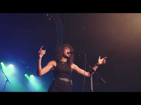 Brooke Combe - Wish I Didn't Miss You - (Live At The Garage, Glasgow) [Angie Stone Cover]