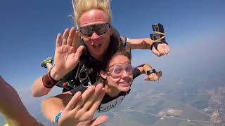 1120 Tori Duvall Skydive at Chicagoland Skydiving Center 20170816 Klash Jessie
