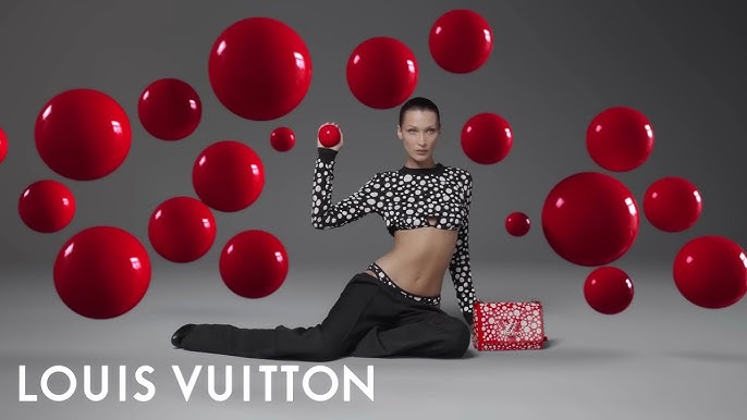 Louis Vuitton x Yayoi Kusama 3D anamorphic Billboard in Tokyo I