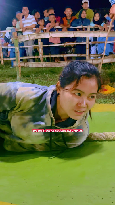 Team Pelangi alas sapi tarik tambang wanita viral lapangan Liprak Wetan Probolinggo #shorts