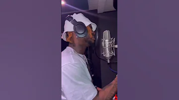 Diamondplatnumz Wasafi Shorts 