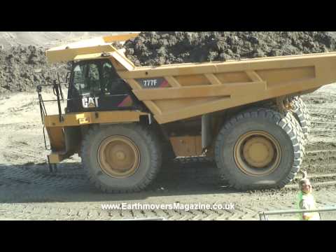 180-tonne Cat 777F