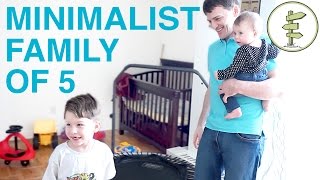 Minimalist Family of 5 Living in a 1 Bedroom Apartment to Save Money