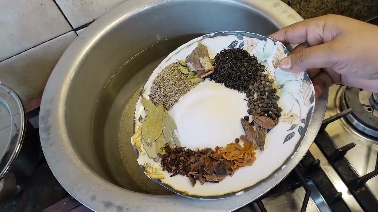 #cooking #recipe #foryou beefbiryani ki recipe 😋🍲