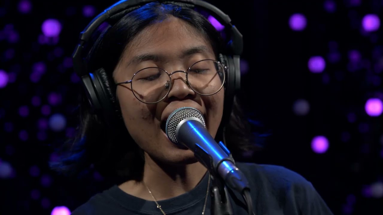 Obejrzyj Subsonic Eye - Bug In Spring (Live on KEXP) w YouTube Obejrzyj Subsonic Eye - Bug In Spring (Live on KEXP) w YouTube