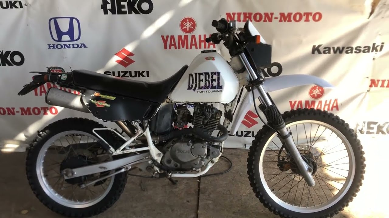 Suzuki Djebel 125 - YouTube