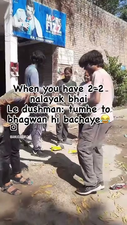 jnu holi