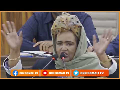 hqdefault Xildhibaan Sareedo“Marka aad ilmaha dileysaan kiliyahana aad kala baxaysaan diinta miyay waafaqsa