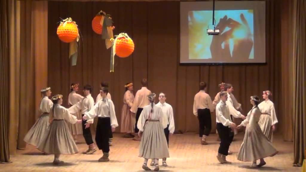 Viņi dejoja vienu vasaru    Pastendes jauniešu deju kolektīvs  Austris