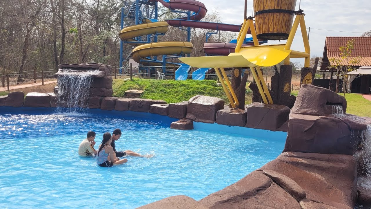 Passeio no clube Água Santa em Aragarças-GO e aventuras do dia a dia com primos 