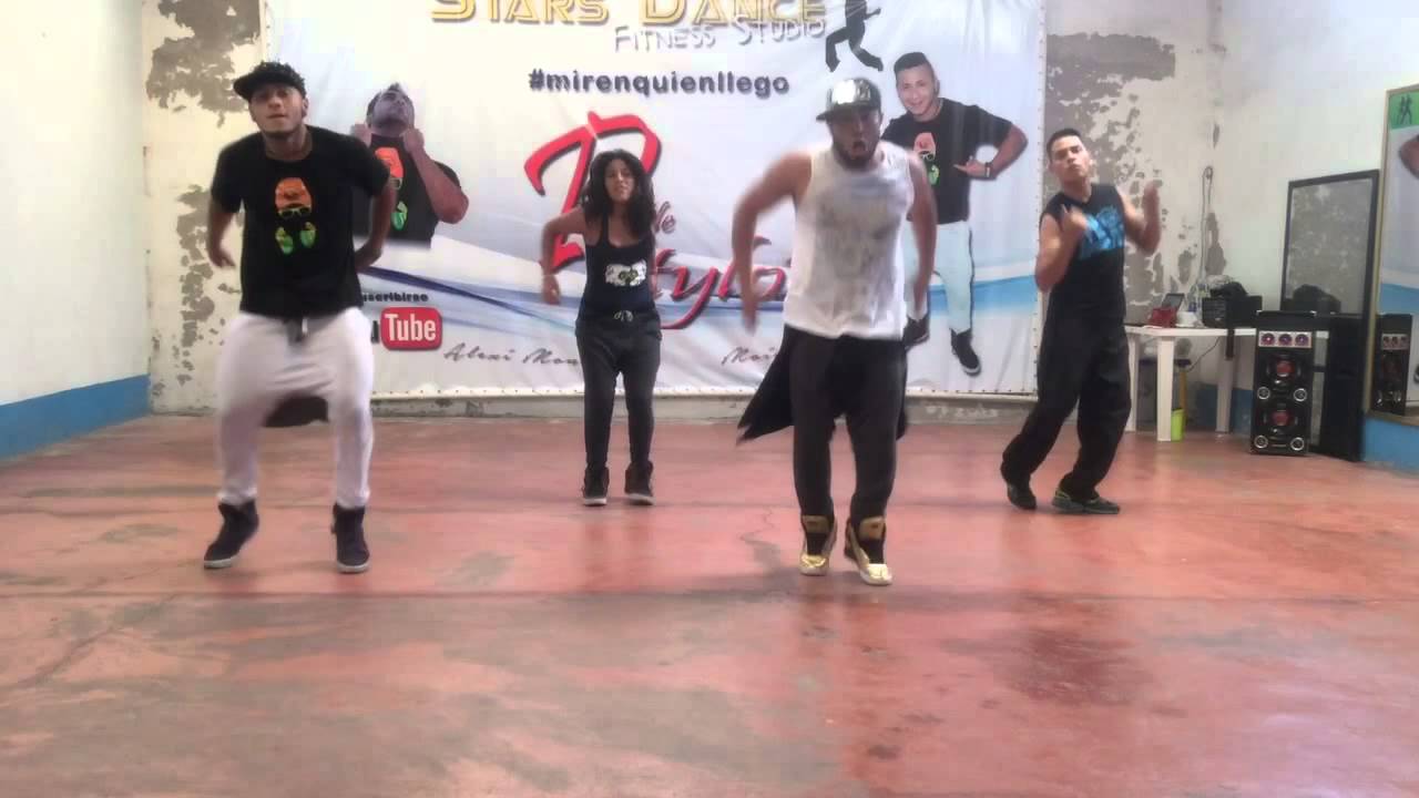 La Pregunta by J.Alvarez (PONLE STYLO con ALEXI MONTES)