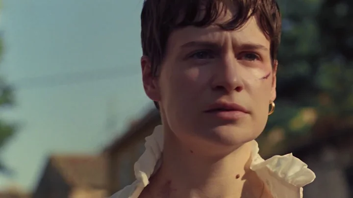 Christine and the Queens - The Walker (Official Mu...