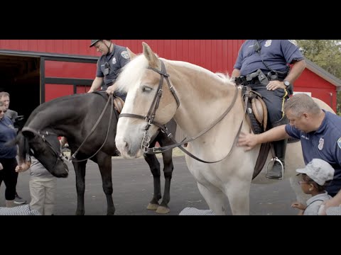 James McHenry Elementary School Students Visit the First Mile Stable!