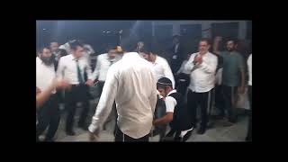 ישראל גברא ונשגב בשמחת בית השואבה אצל הצדיק הרב שלום חמדי