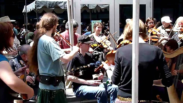 NW Folklife Festival 2009 - Pipes Drums / Irish Se...