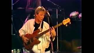 Video thumbnail of "Nik Kershaw   I Won't Let The Sun Go Down On Me Live   Germany   1984"