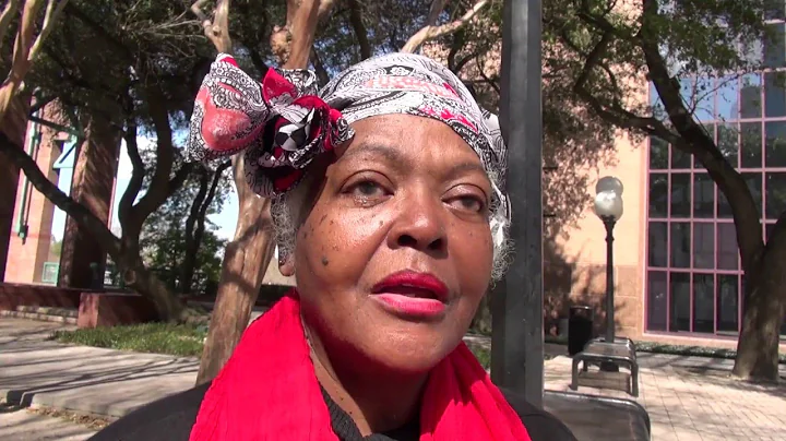 The Wit & Wisdom of Janis Scott: The Bus Lady of H...