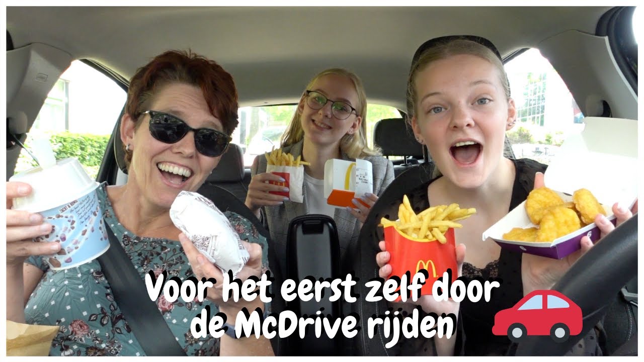 Voor het EERST ZELF door de McDrive rijden op 17-jarige leeftijd