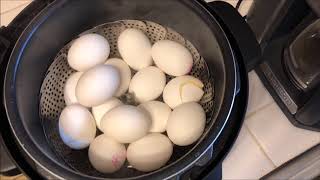 I wanted to share how make nearly perfect hard boiled eggs in my
farberware electric pressure cooker (epc). this is doable with any
brand epc. if you like ...