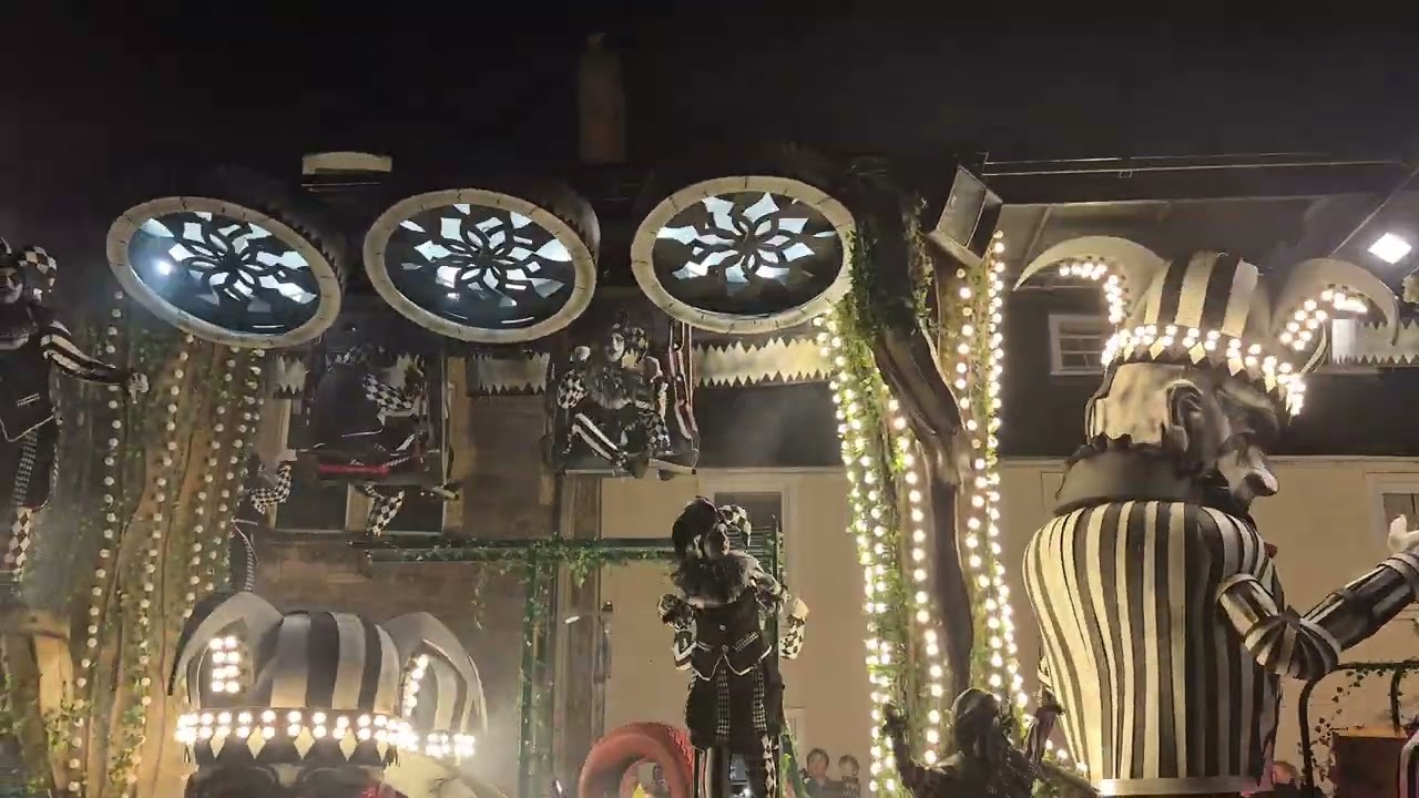 Globe Carnival Club Jesters Haunt at Wells Carnival 2025